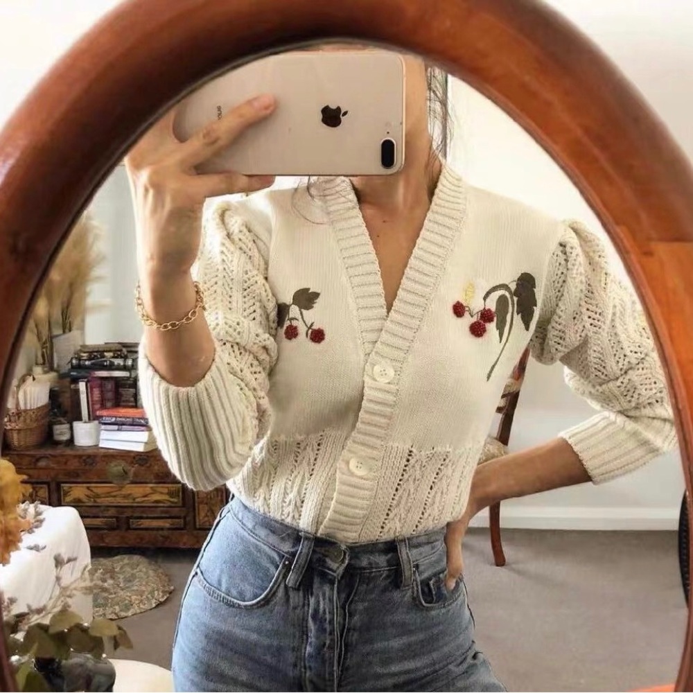 Rouje JOJO cardigan 36, sale ends today